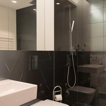 Modern Holiday In Sapphire By D. Libeskind Apartment